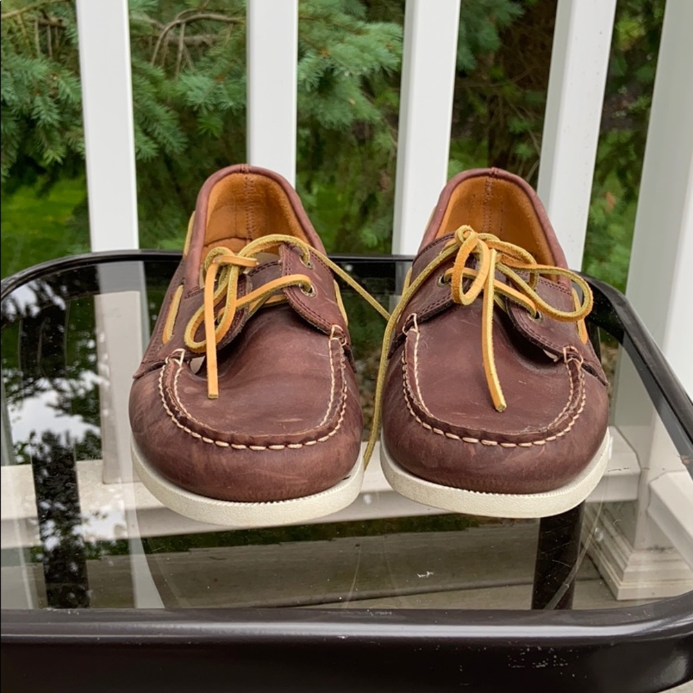 Boat shoes